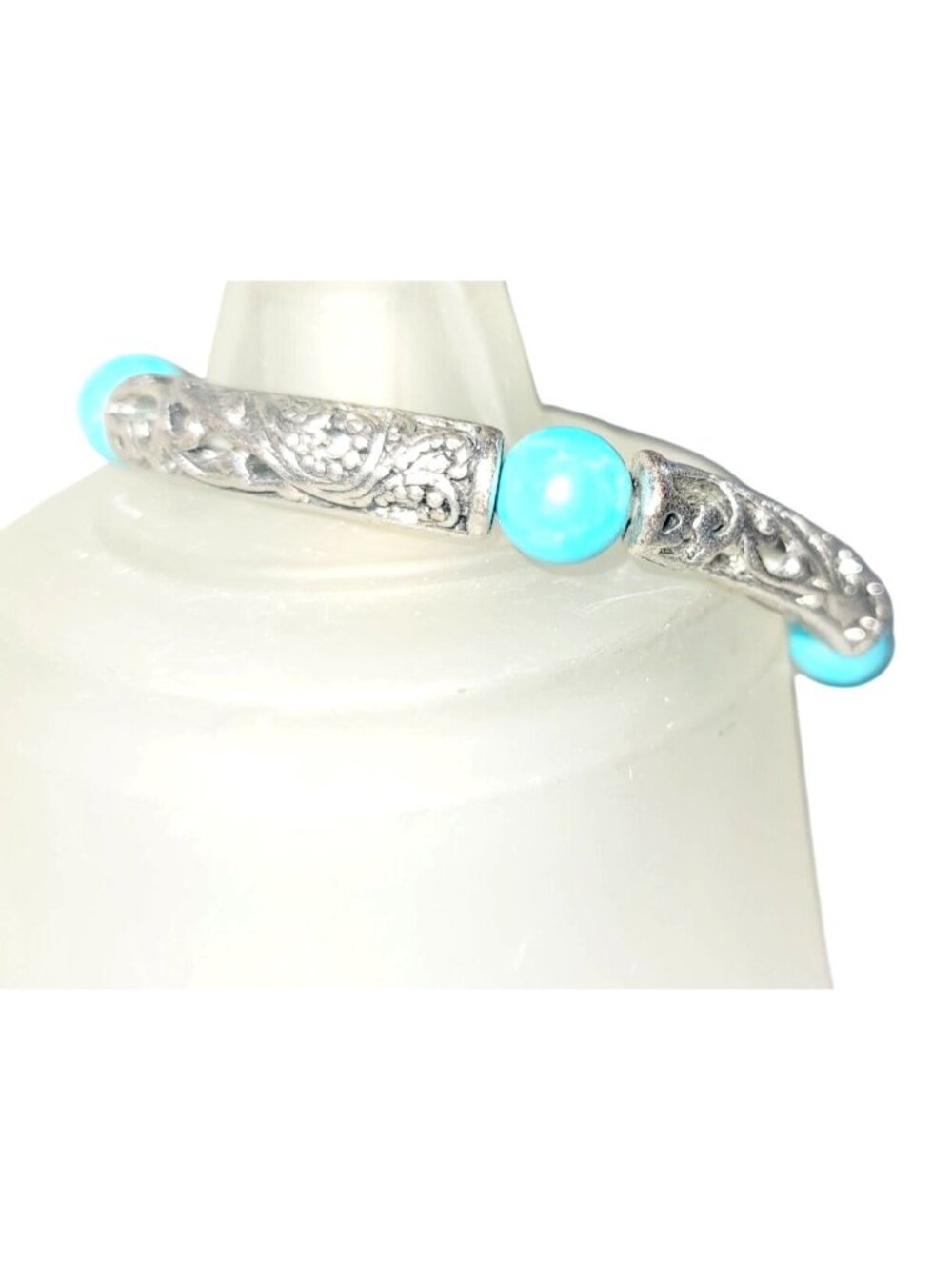 Vintage Turquoise Stone and Chips Silver Tone Fillagree Bracelet - Picture 3 of 9